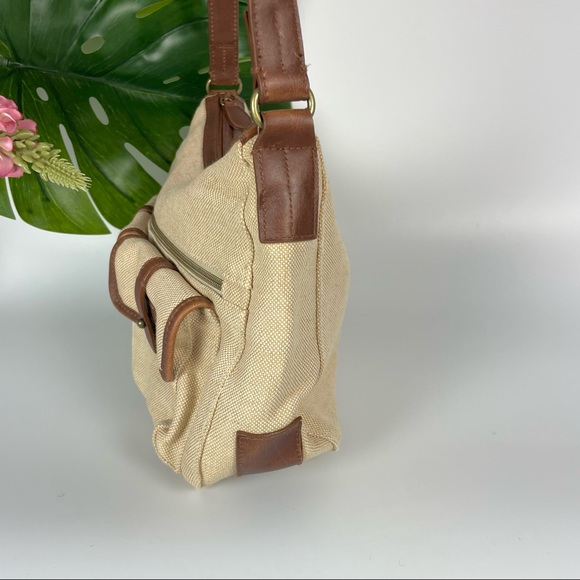 Relic cream colored shoulder bad - Picture 10 of 14